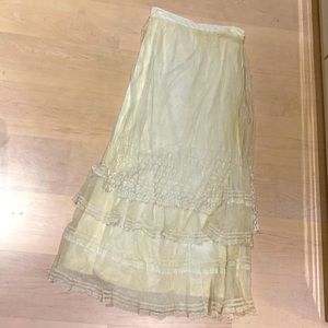 Antique white net skirt